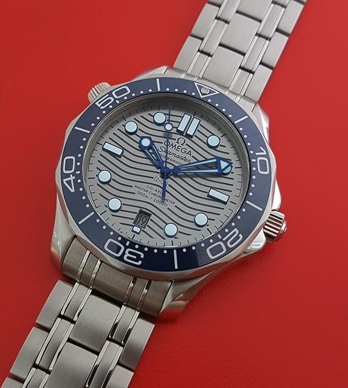 Omega Seamaster Professional Co-Axial Master Chronometer  Diver Wristwatch Ref. 210.30.42.20.06.001