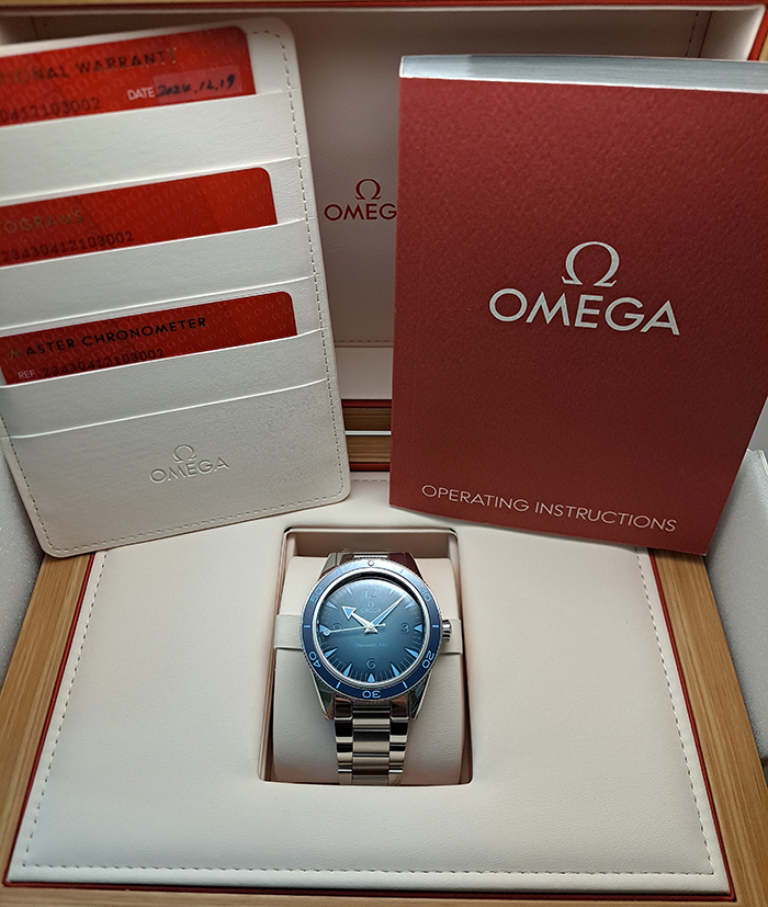 Omega Seamaster 300 Ref. 234.30.41.21.03.002 