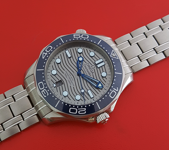 Omega Seamaster Professional Co-Axial Master Chronometer  Diver Wristwatch Ref. 210.30.42.20.06.001